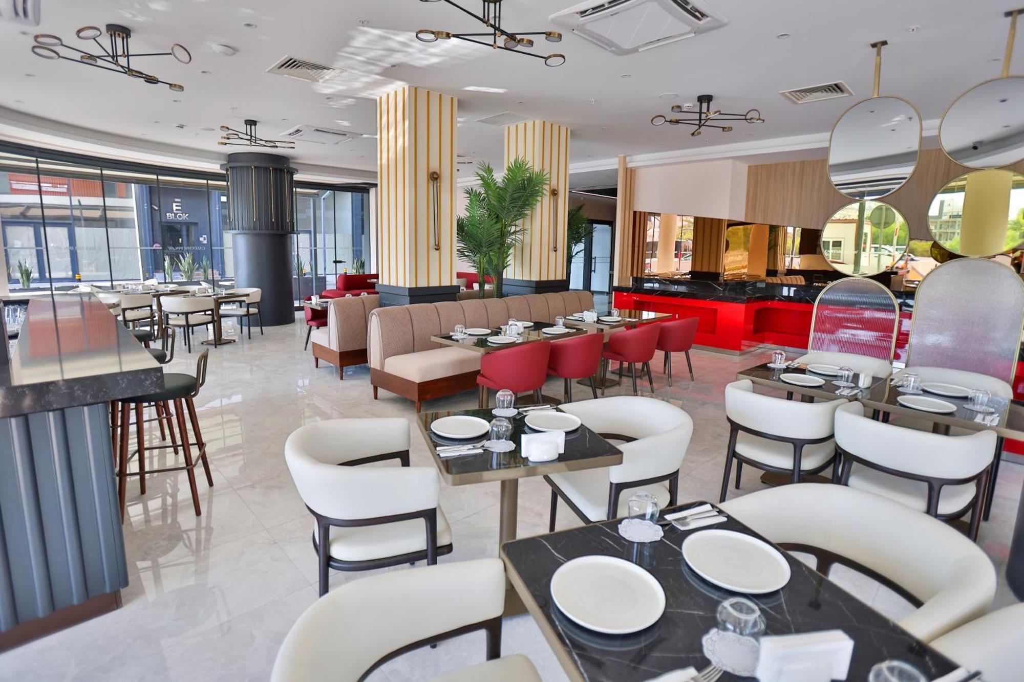 Caddem Inn Hotel 法马古斯塔 外观 照片