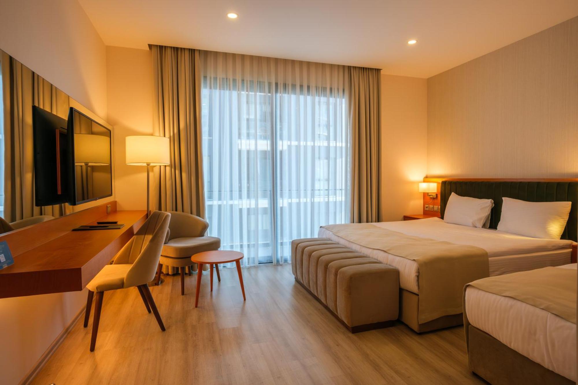 Caddem Inn Hotel 法马古斯塔 外观 照片