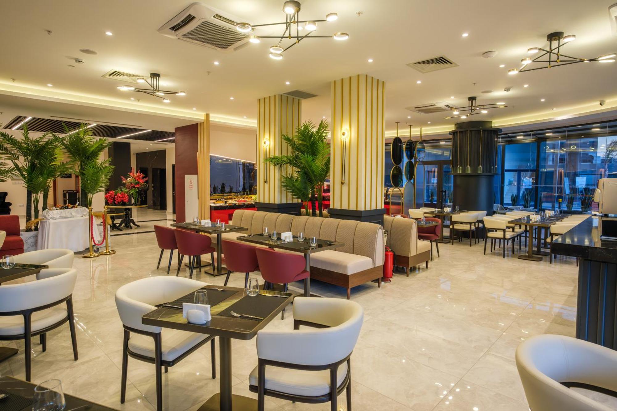 Caddem Inn Hotel 法马古斯塔 外观 照片