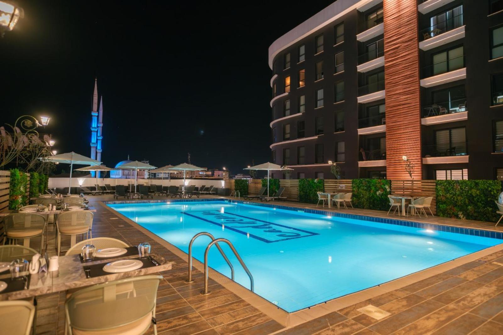 Caddem Inn Hotel 法马古斯塔 外观 照片