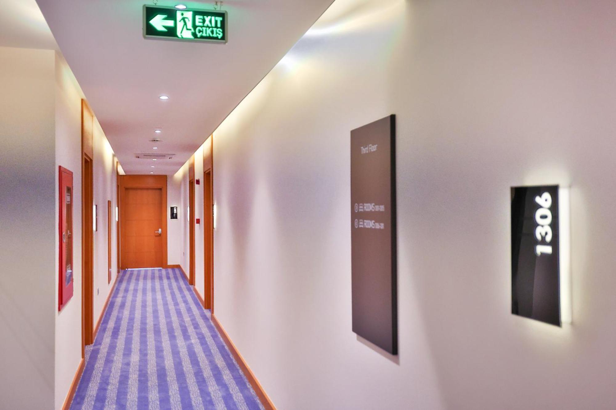 Caddem Inn Hotel 法马古斯塔 外观 照片