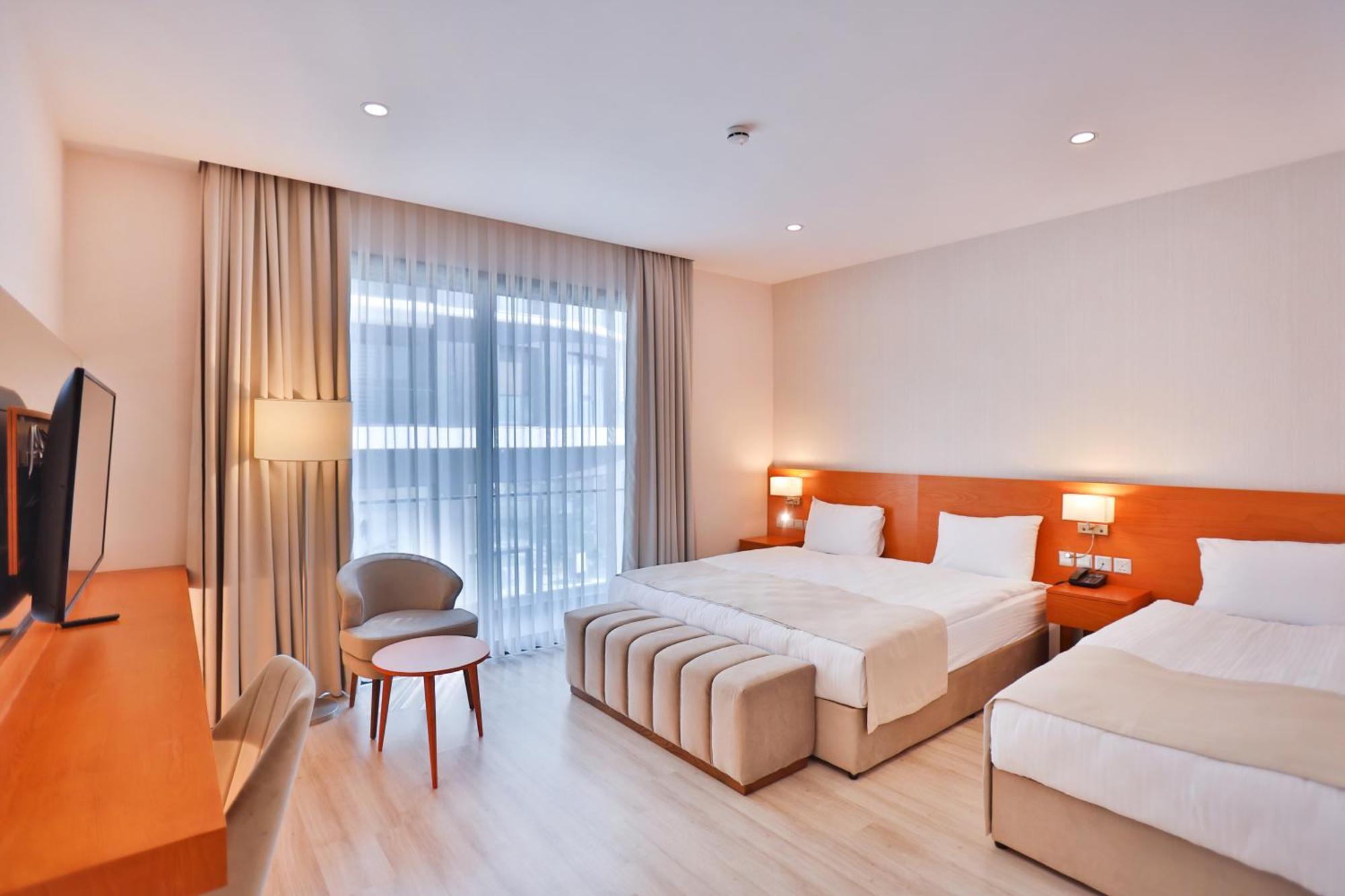 Caddem Inn Hotel 法马古斯塔 外观 照片