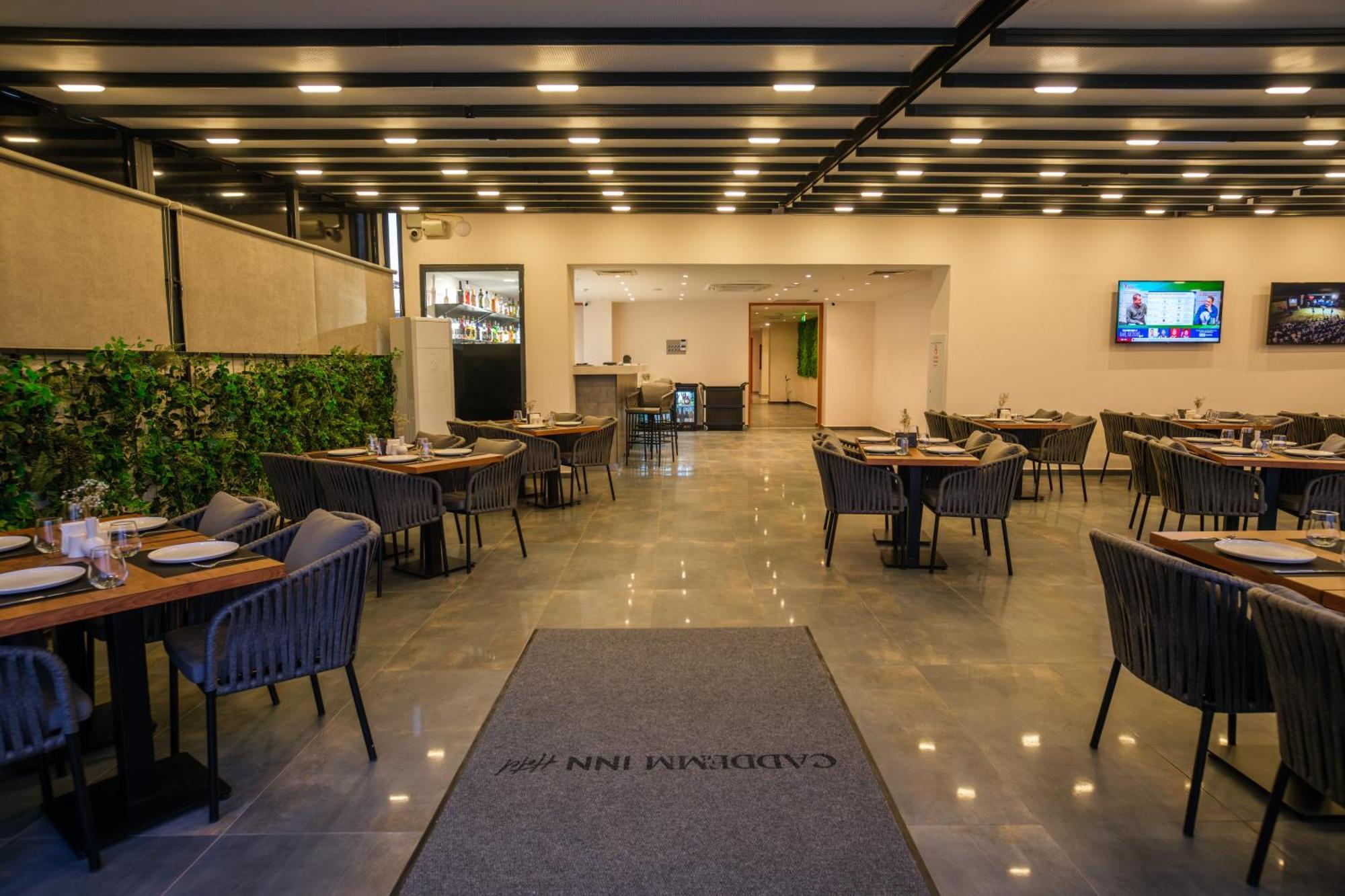 Caddem Inn Hotel 法马古斯塔 外观 照片