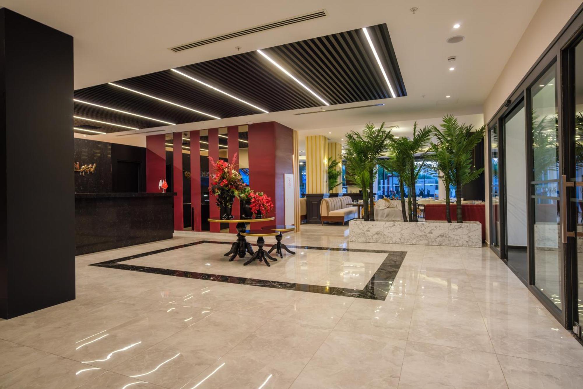 Caddem Inn Hotel 法马古斯塔 外观 照片